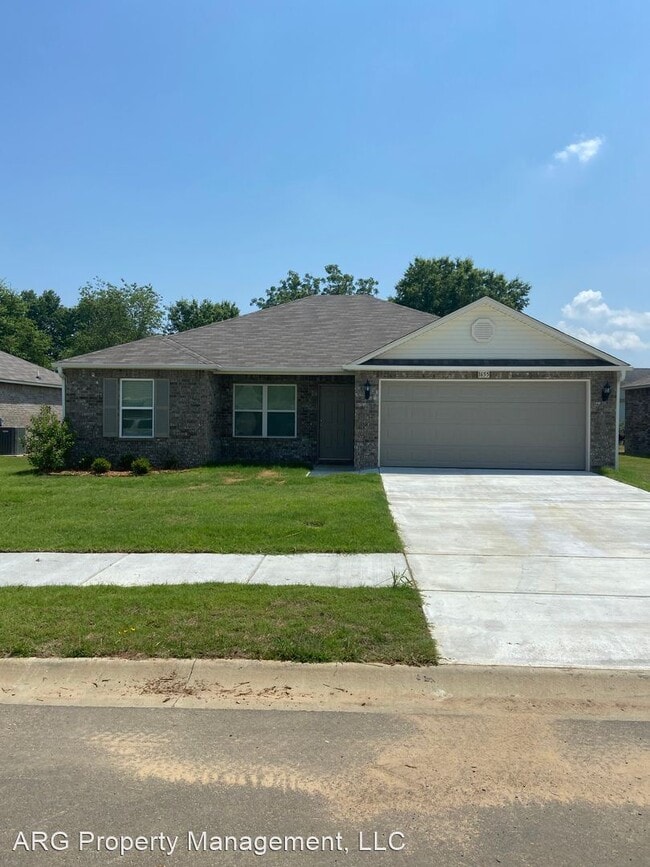 Building Photo - 3 br, 2 bath House - 1655 Raden Street