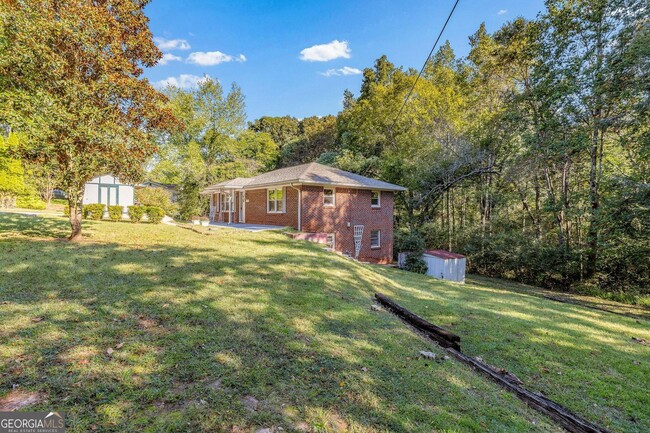 Building Photo - 4041 Fincher Dr