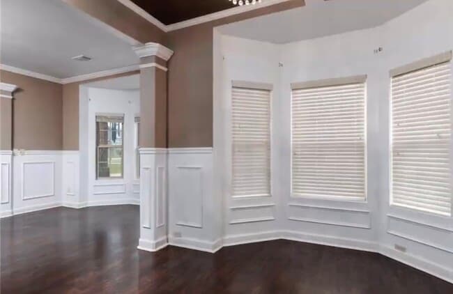 Building Photo - 2 Juno St