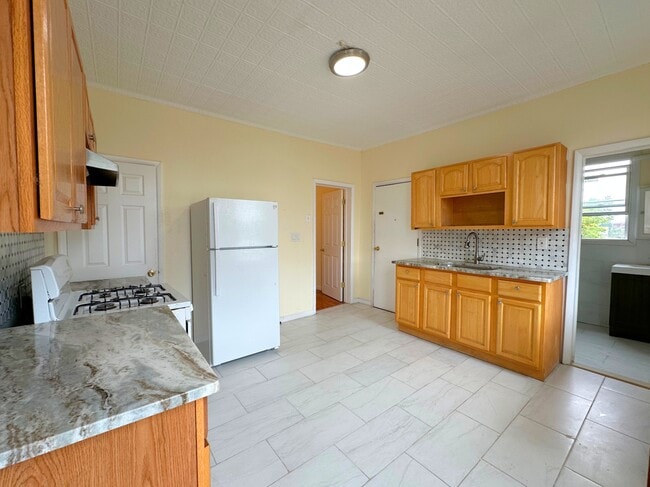 Contador adicional - 184 Knickerbocker Ave