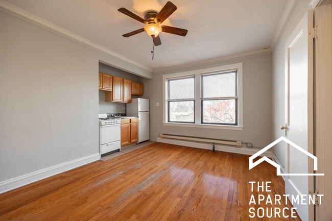 Photo - 4546 N Damen Ave Apartment