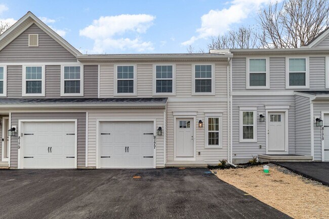 Foto del edificio - 8177 Haley Ct