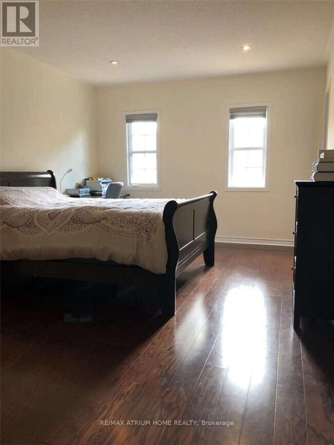 Photo du bâtiment - 56 Ellesmere St