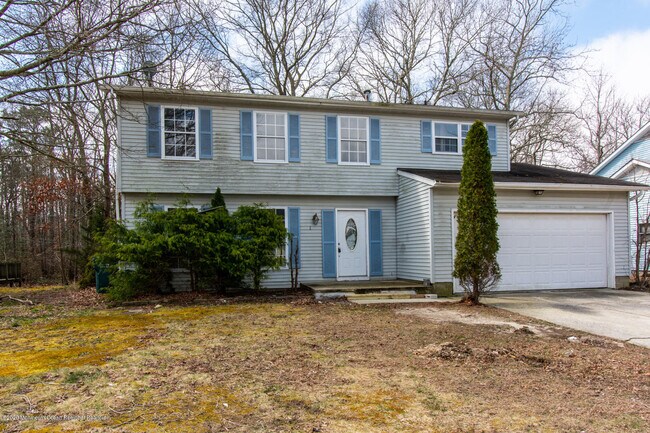 Building Photo - 15 Laureldale Ct