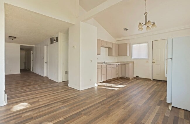 Foto del edificio - 4149 Hiland St