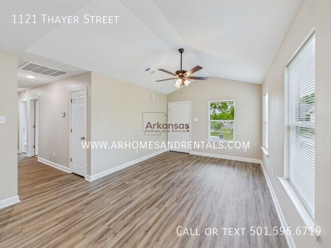 Foto del edificio - 1121 Thayer St
