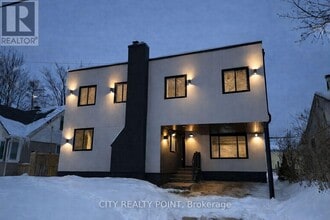 Building Photo - 131 Camelia Ave