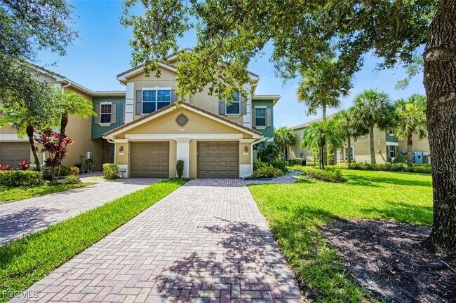 Building Photo - 3230 Cottonwood Bend