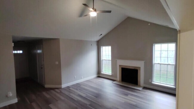 Foto del edificio - 12150 Brownestone View Dr