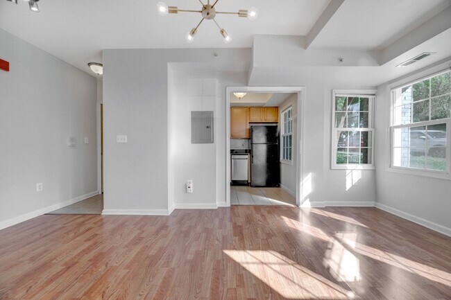 Foto del edificio - 700 Jefferson St NW