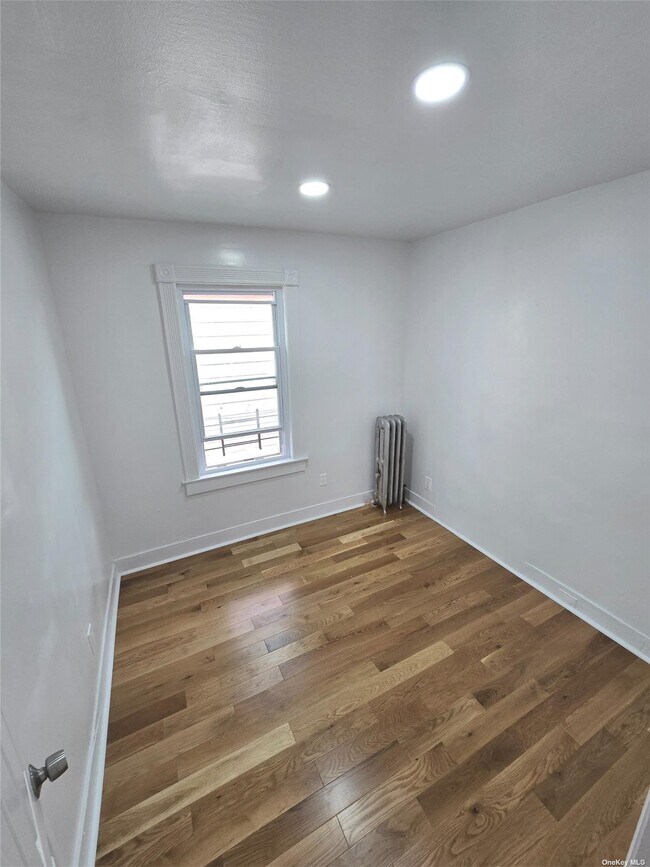 Foto del edificio - 111-13 145th St