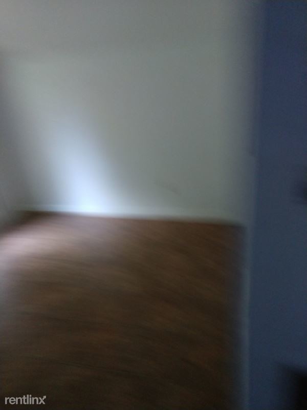 Foto del edificio - 3 br, 2 bath House - 114 East Maine Avenue