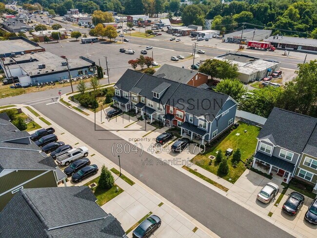 Foto del edificio - 4520 Josephine Ln