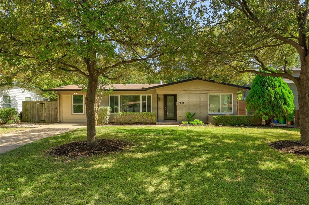 Primary Photo - 7811 Lazy Ln