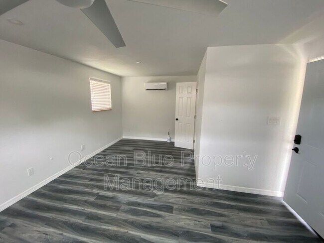 Foto del edificio - 4133 3rd Ave N