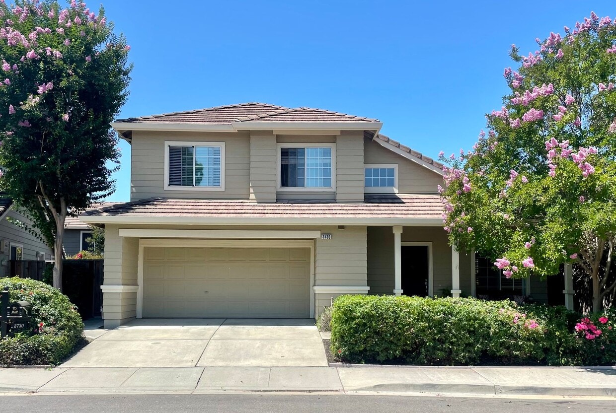 Primary Photo - Reflections Home in Pleasanton – 3BR + Lof...