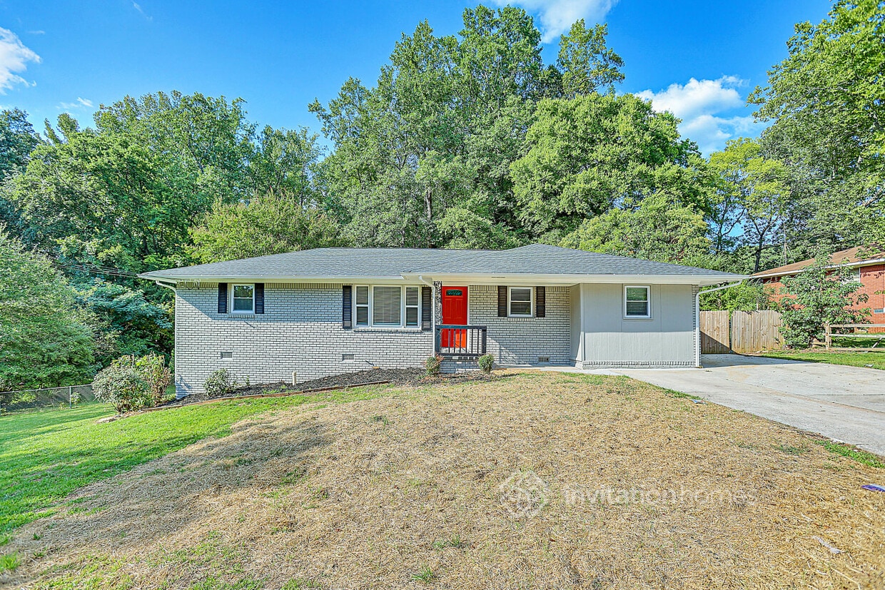 Primary Photo - 6030 Brookdale Ln SW
