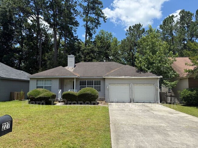 Building Photo - 227 Sugar Mill Dr