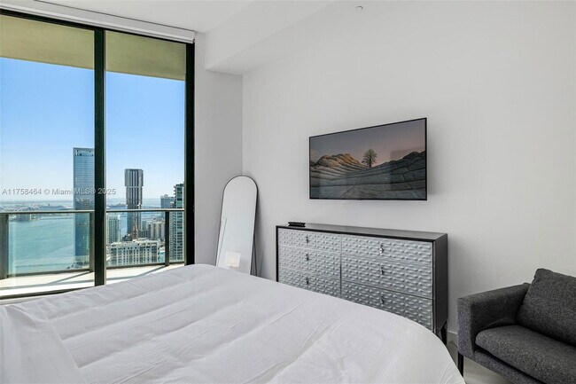 Foto del edificio - 501 NE 31st St