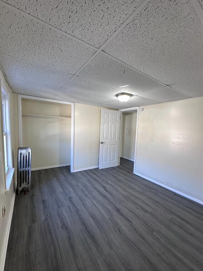 Building Photo - 153 Vine St