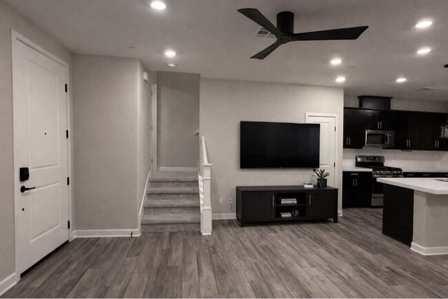 Foto del edificio - 1118 Delpy View Point