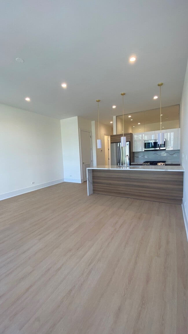 Living Room - 157 W North Ave