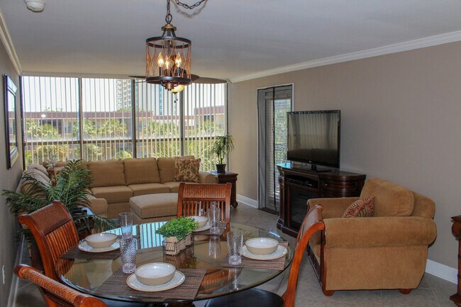 Foto del edificio - 2046 Beach Blvd