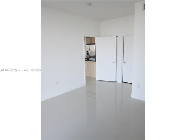Foto del edificio - 79 SW 12th St