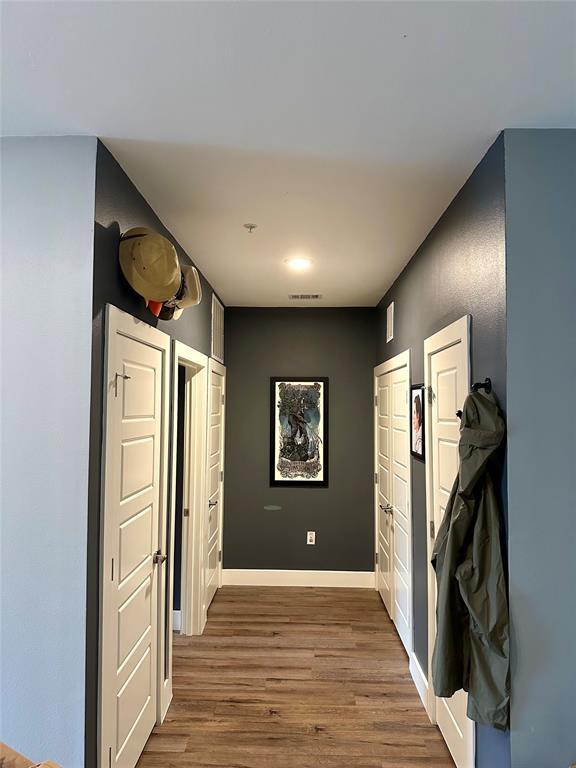 Foto del edificio - 6444 Burnet Rd