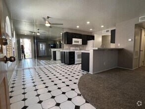 Building Photo - 7570 W Flamingo Rd