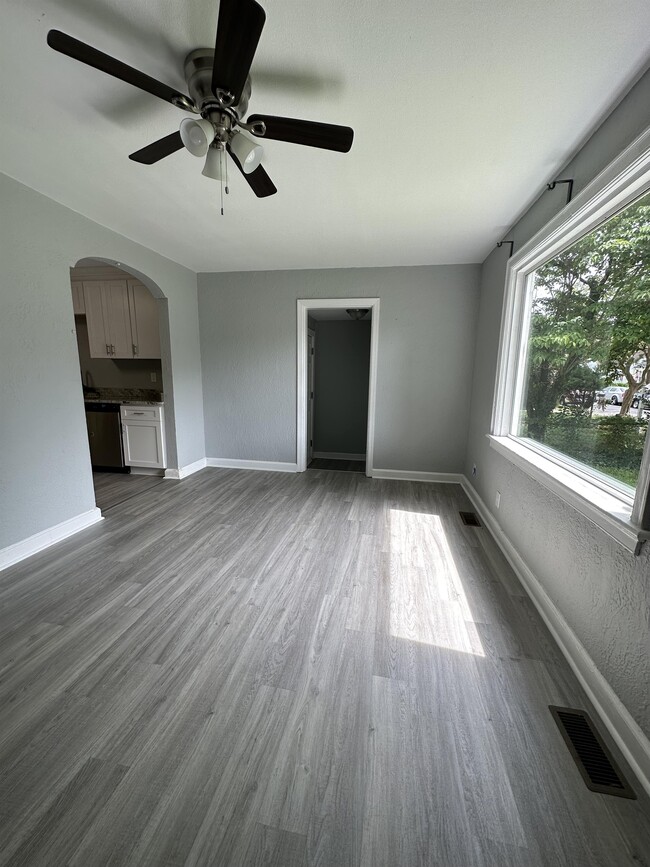 Building Photo - 3301 Vimy Ridge Ave