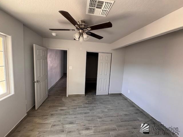 Foto del edificio - 1397 Babbitt Ln