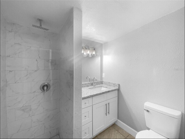 Foto del edificio - 2812 Tom Brewer Ln