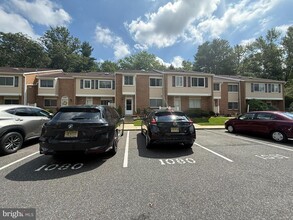 Building Photo - 1080 Pendleton Ct