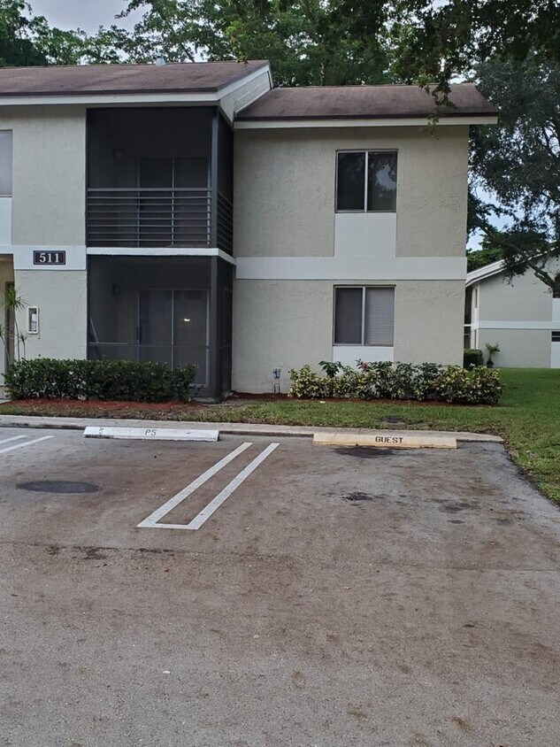 Photo - 511 Gardens Drive Apt #104, Pompano Beach, FL 33069 - 2 BR 2 BA condo