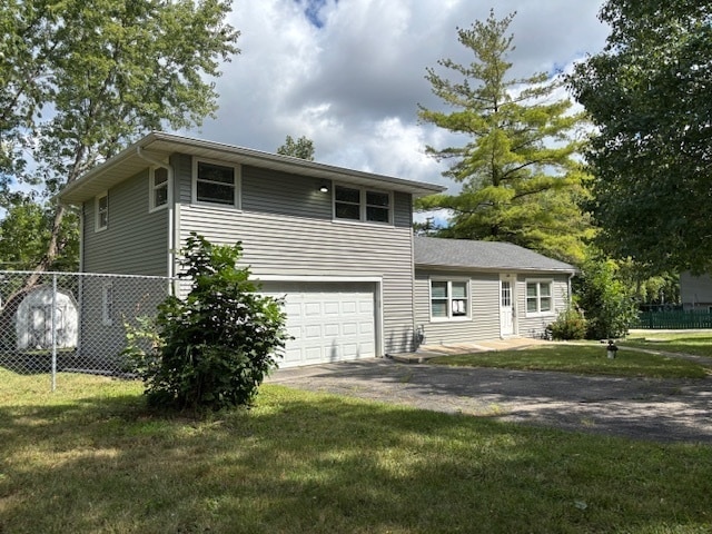 Foto del edificio - 234 E Shorewood Dr