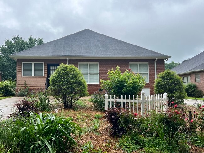 Circle through drive at back of house - 602 Eagles Cir