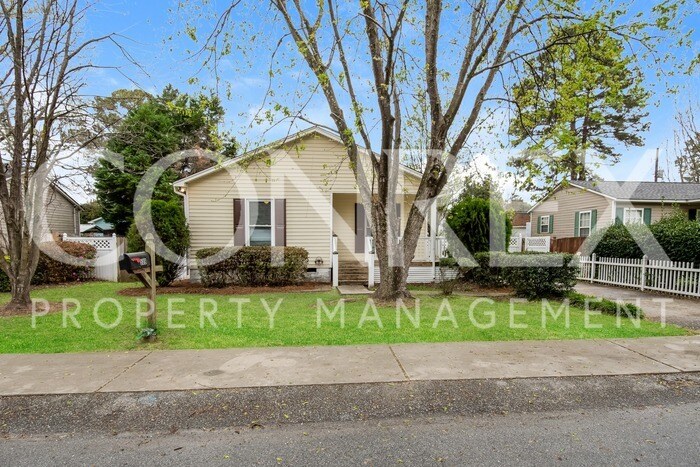 Primary Photo - Charming 3 Bedroom, 2 Bath