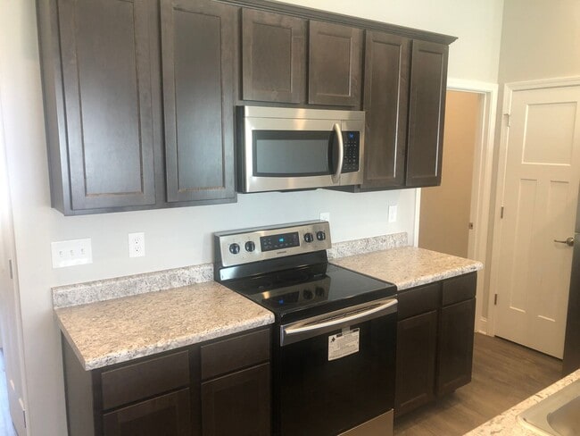 Foto del edificio - Newer construction 2 Bedroom 2 Bath home ready for you in Powell!