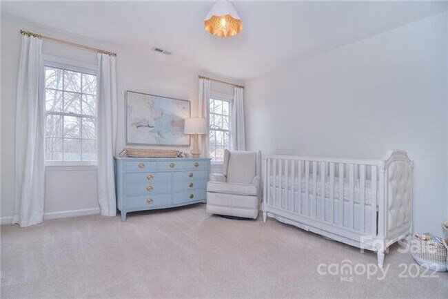 Building Photo - Exquisite 2 Story Farmhouse in Cotswolds! ...