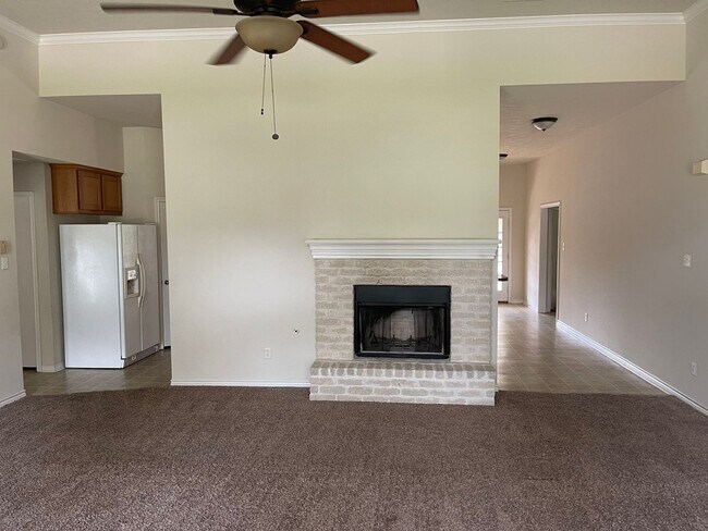 Foto del edificio - College Station - 5 bedrooms / 3 bath hous...