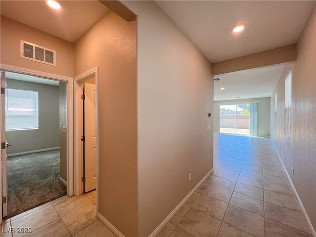 Building Photo - 7621 Mojave Wind Ave