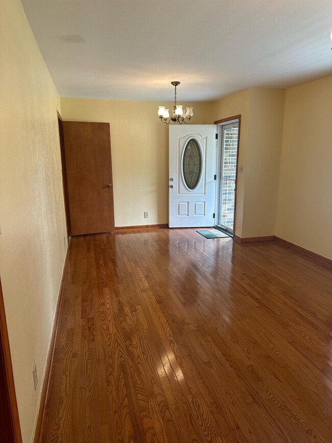 Foto del edificio - 2835 Anderson Hwy