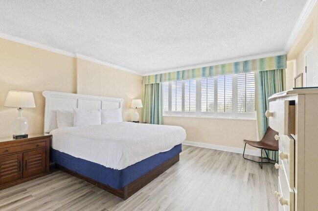 Foto del edificio - 6810 N Ocean Blvd