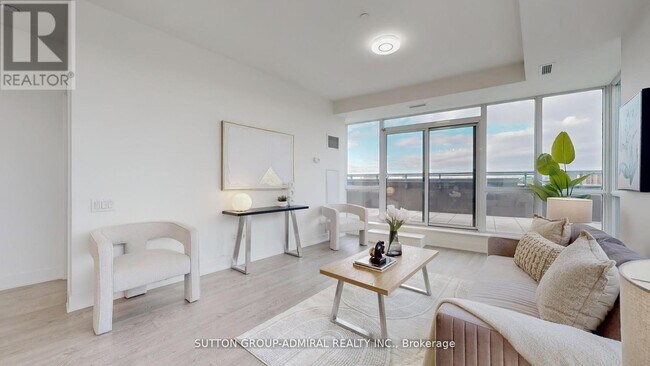 Photo du bâtiment - 7608 Yonge St