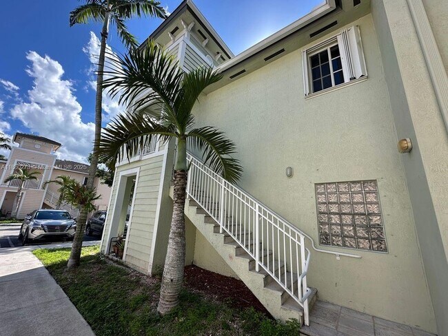 Foto del edificio - 2641 NE 4th St