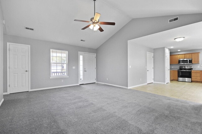 Building Photo - 4706 Fenimore Dr