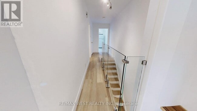Building Photo - 109 Connolly St