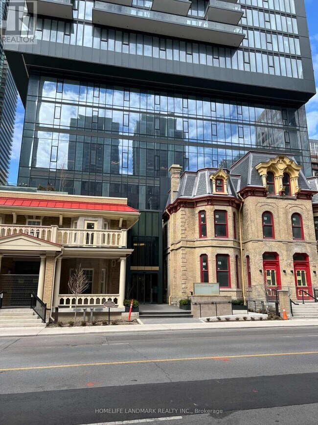 Building Photo - 634 Church St