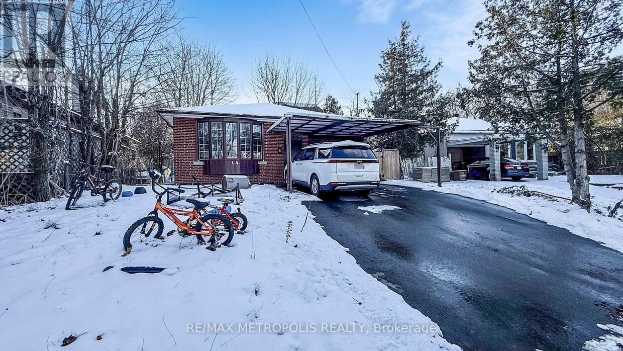 Photo principale - 14 Furlong Ct